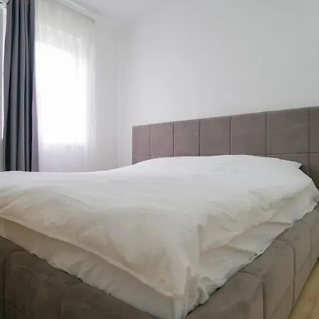- Ośrodek wypoczynkowy