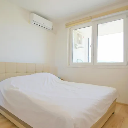 - Semesteranläggning (resort) Sarajevo